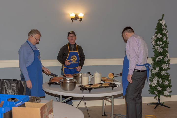 Thursday morning the Bbq Team sprang into action bright and early (not all of…
