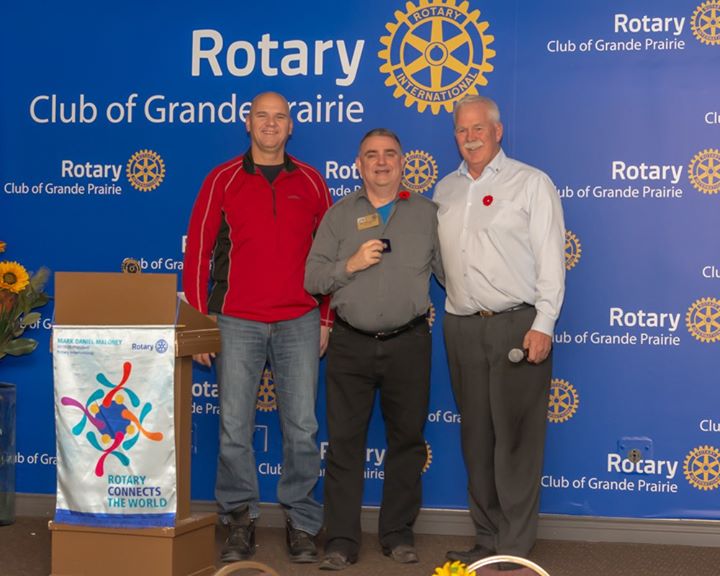 Our November 08 meeting featured Gem Munro speaking about the Grande Prairie Rotary Women’s…
